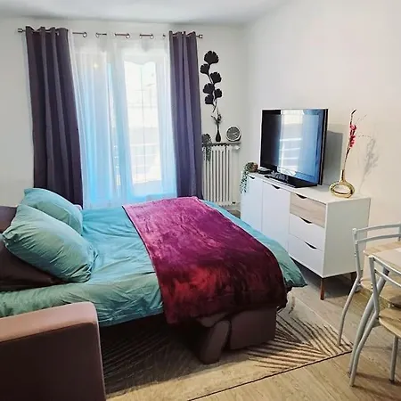 Apartamento Trois Pieces Au Coeur D'antibes ! Proche Et Parking A Disposition Antibes